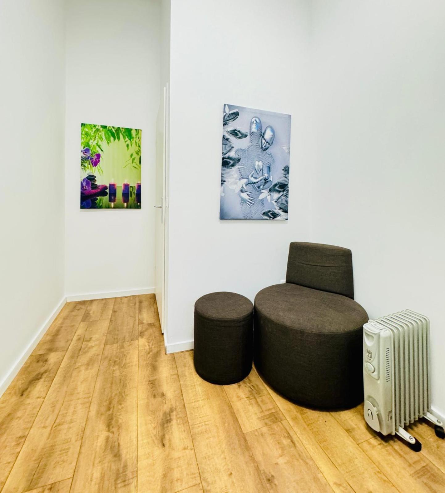 Cozy 9Br Shared Apartment, Only 12Min Walk To Augarten ウィーン エクステリア 写真